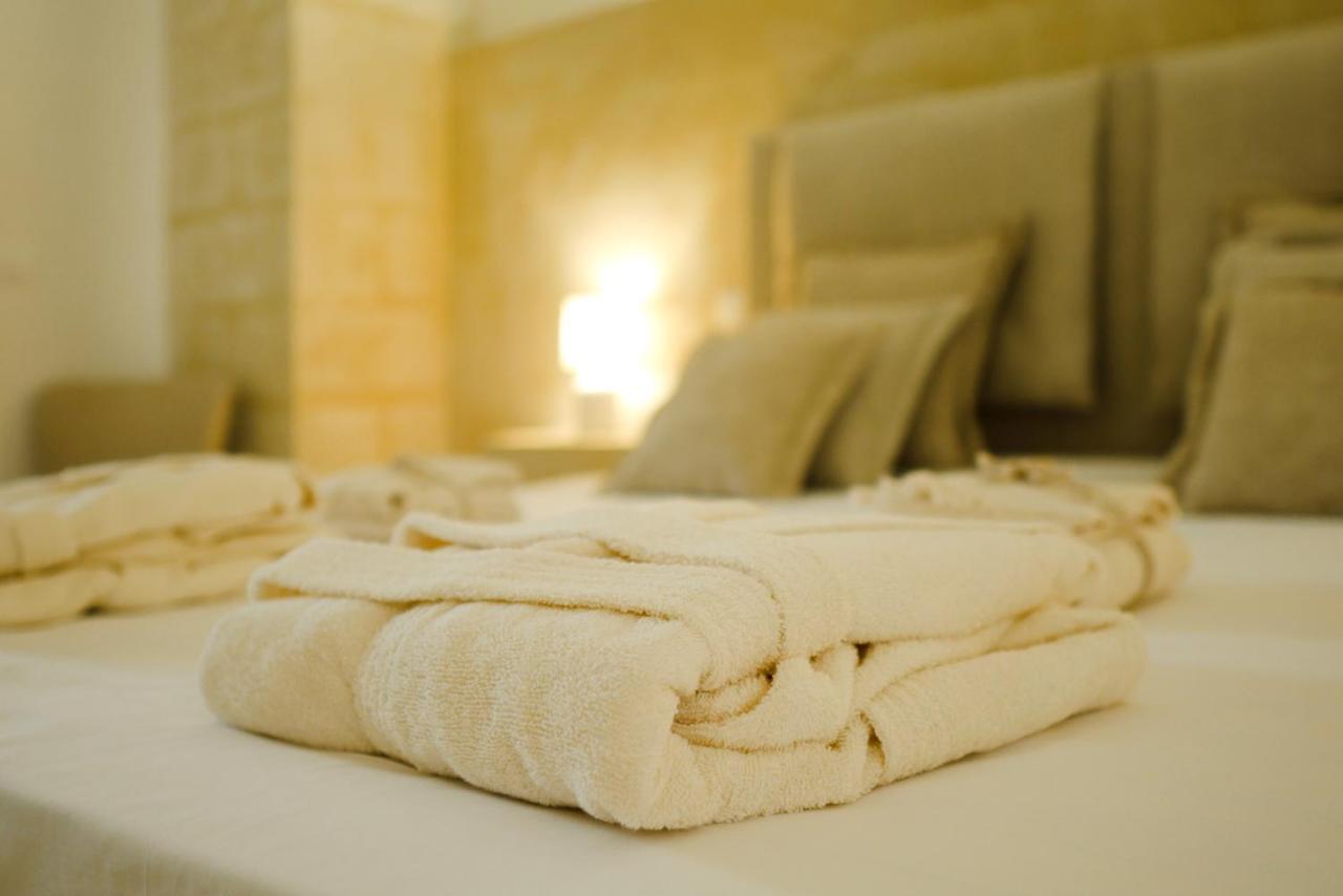 Masseria Paralupi Bed & Breakfast Lecce Luaran gambar