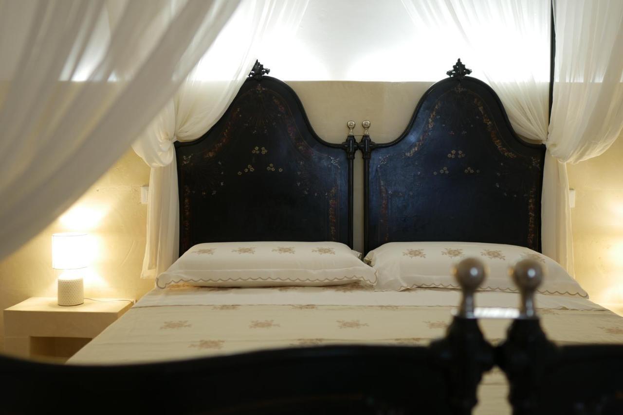 Masseria Paralupi Bed & Breakfast Lecce Luaran gambar